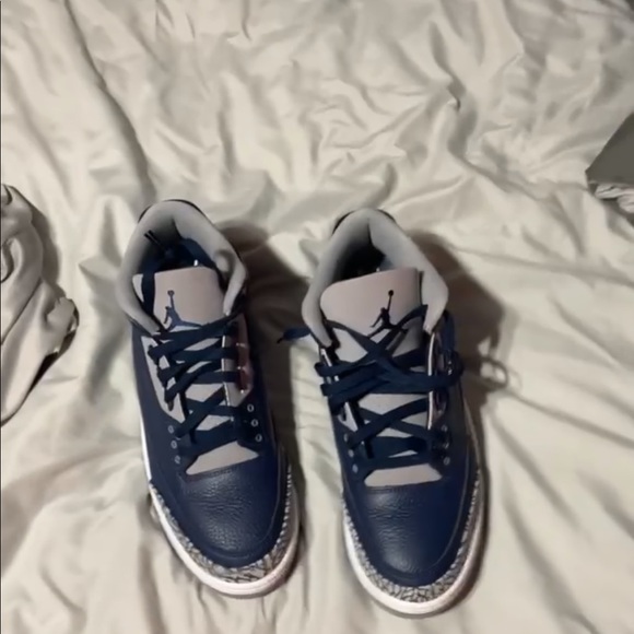 jordan’s and yeezys - Picture 1 of 3